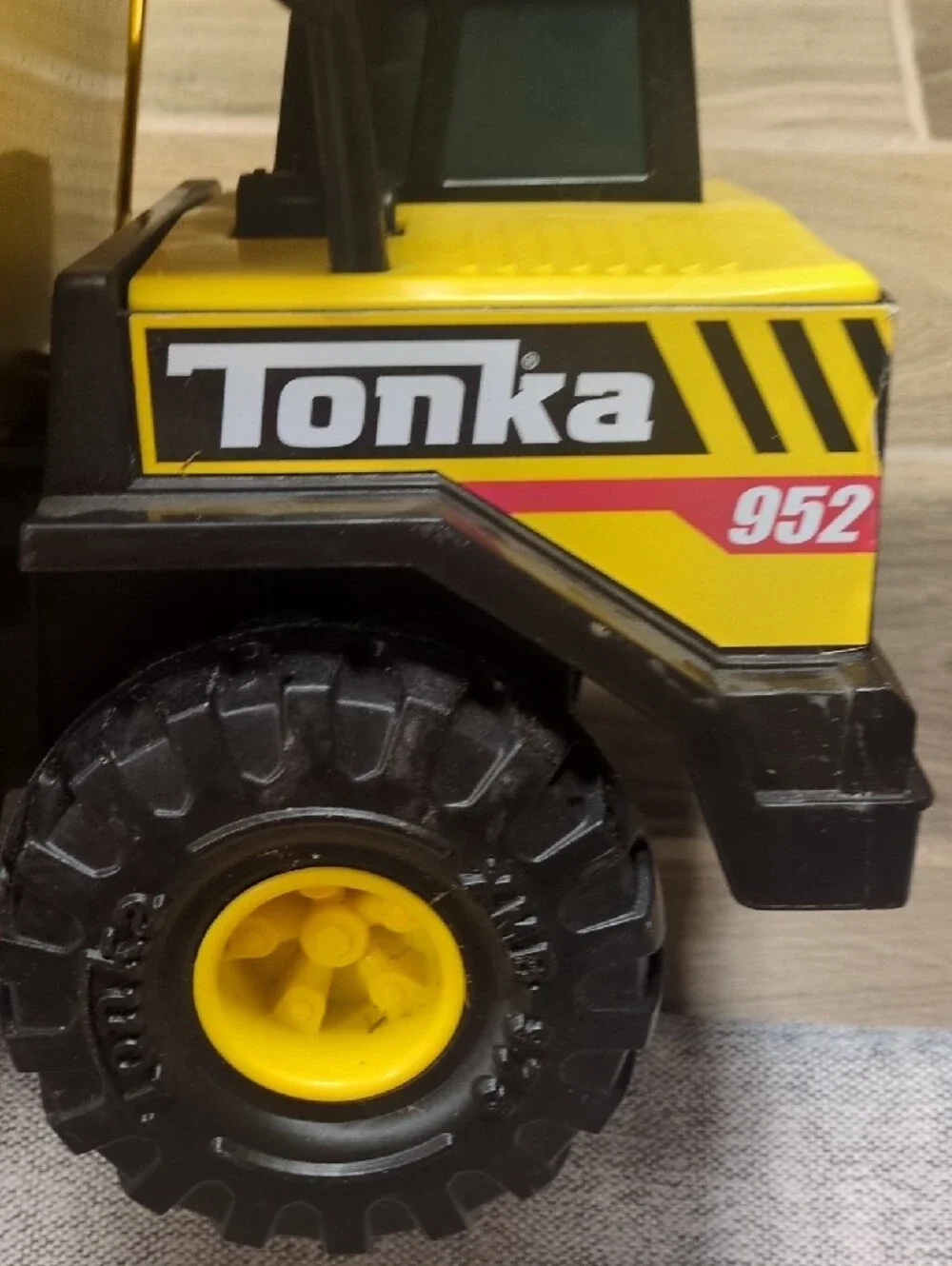 Tonka Yellow and Black Large Dump Truck